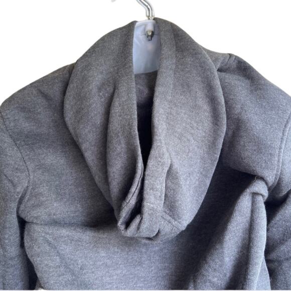 Boston Red Sox Gray 2018 World Series Champion History Made Hoodie size Youth L - Picture 8 of 9